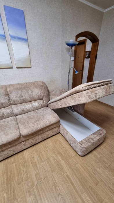 Продам диван ЛВС