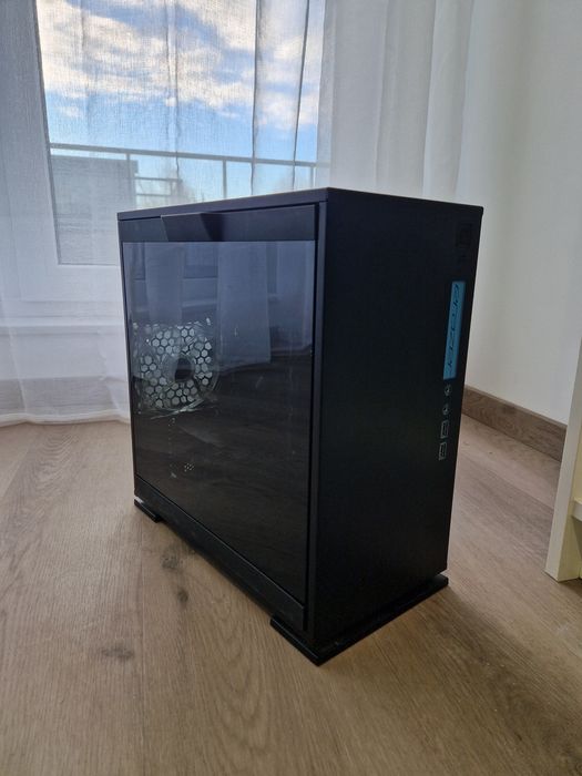 Komputer stacjonarny