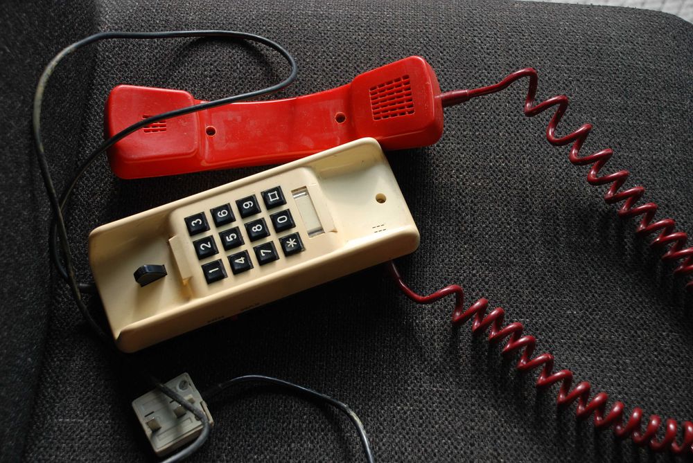 Aparat telefoniczny vintage PRL
