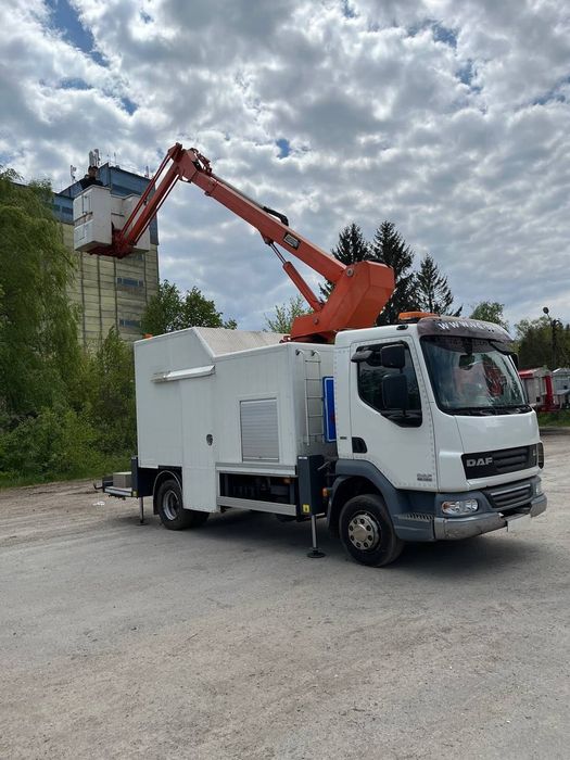Продам автовишку DAF в гарному стані