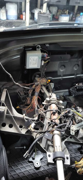 Serviço de revisão/reparação e elétricista auto
