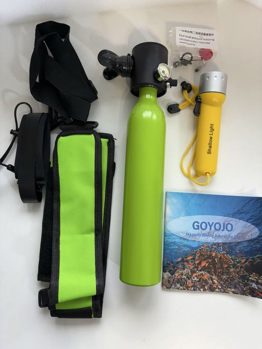 Zestaw do nurkowania GOYOJO mini butla tlenowa z latarką