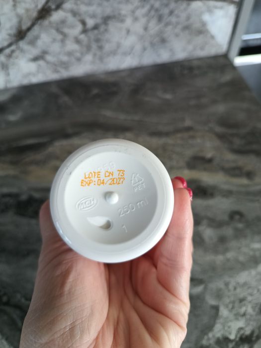 Spray Frutti zwiększający objętość włosów