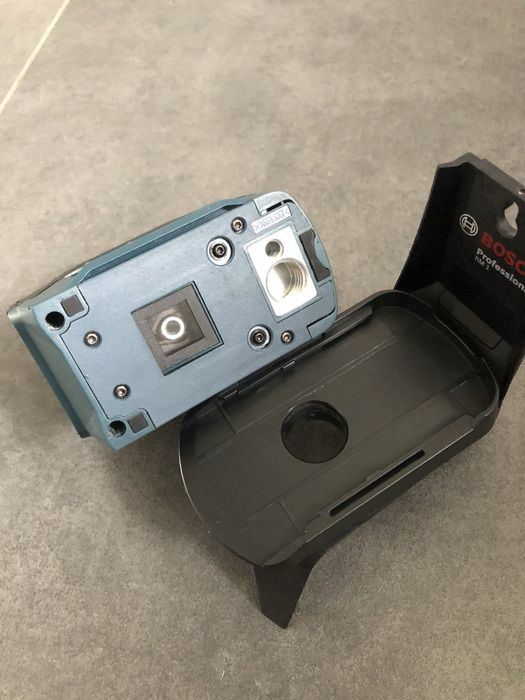 Лазерний лінійний нівелір Bosch GCL 2-15