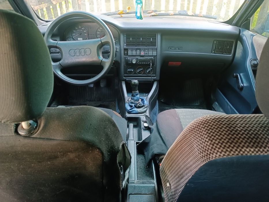 Продам Audi80 b3 1.8