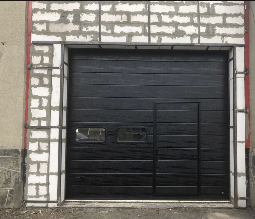 Гаражні Промислові ворота від виробника • Монтаж під ключ