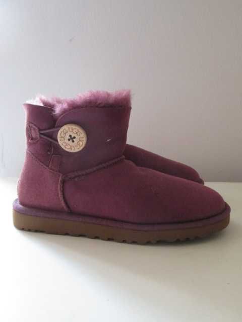 UGG Mini Bailey Button 36 nowe skaza