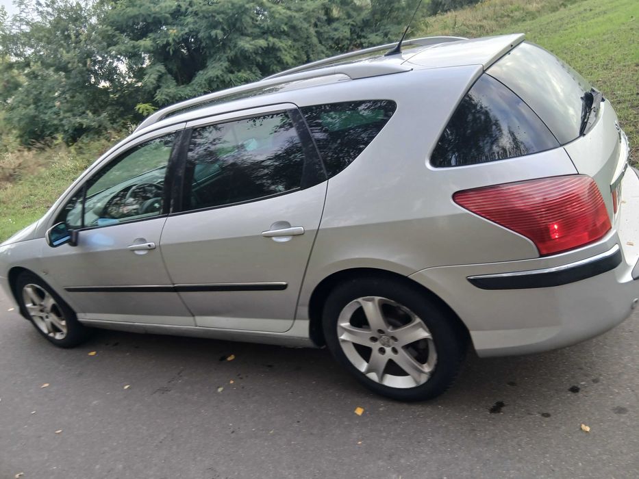 Peugeot 407