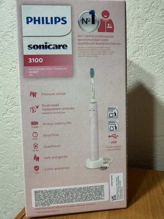 Електронна зубна щітка Philips Sonicare 3100
