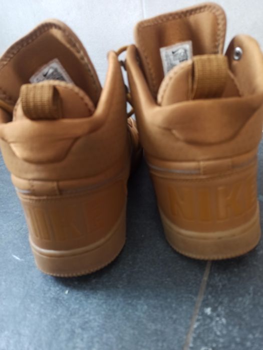 Nike Court 44,5 brązowe