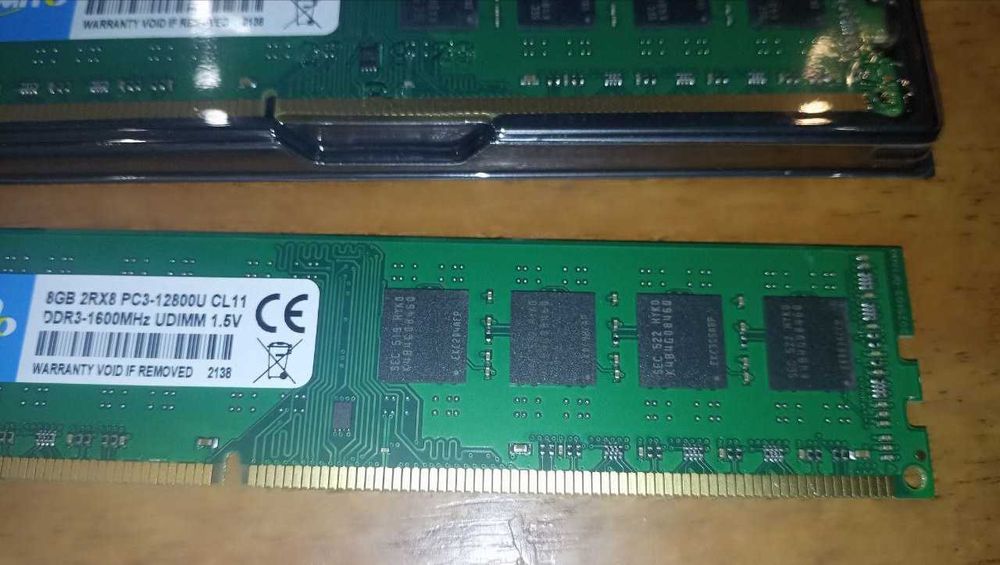 пам'ять Samsung ddr3  8gb dimm 12800u 1600\1333мгц для Intel і AMD