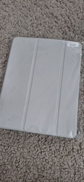 Etui na IPad Pro 11 czarny i szary