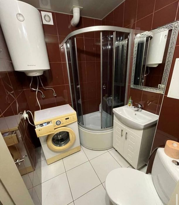 Добово центр проспект Соборний Посуточно ЦЕНТР Лахти Украинская 1к