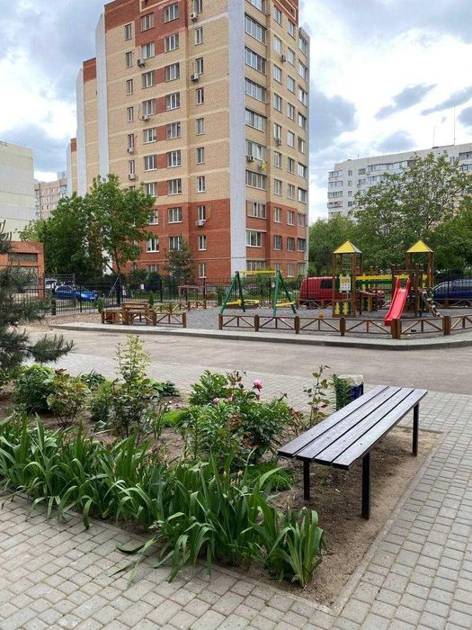 Продажа 3-комнатной квартиры в ЖК «Новый Квартал» (3-267-209)