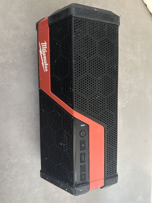 Milwaukee M12-18 JSSP głosnik bluetooth