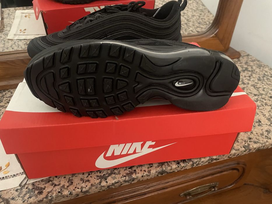 Air max 97 Pretas