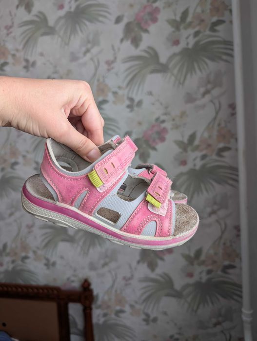 Сандалі босоніжки на дівчинку Braska, розмір 28