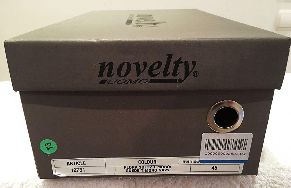 Sapatos nubuck 44 castanhos novos com caixa