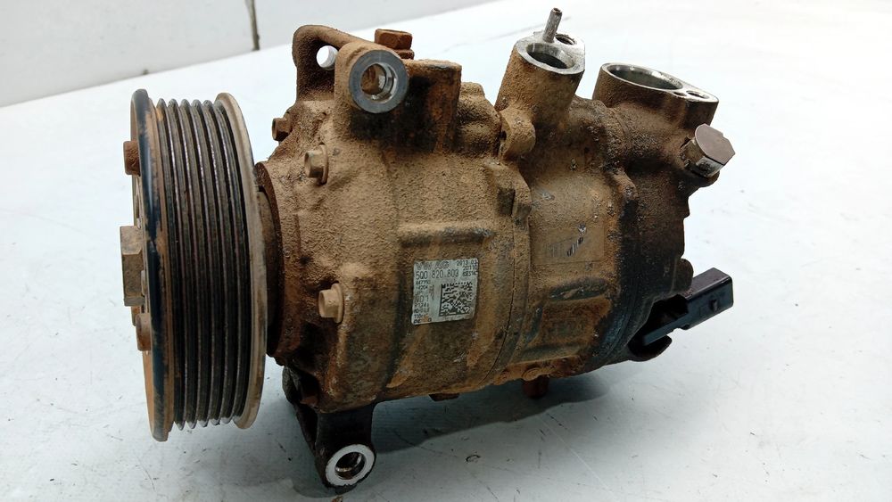 Compressor AC VOLKSWAGEN Golf VII (5G1, BQ1, BE1, BE2)