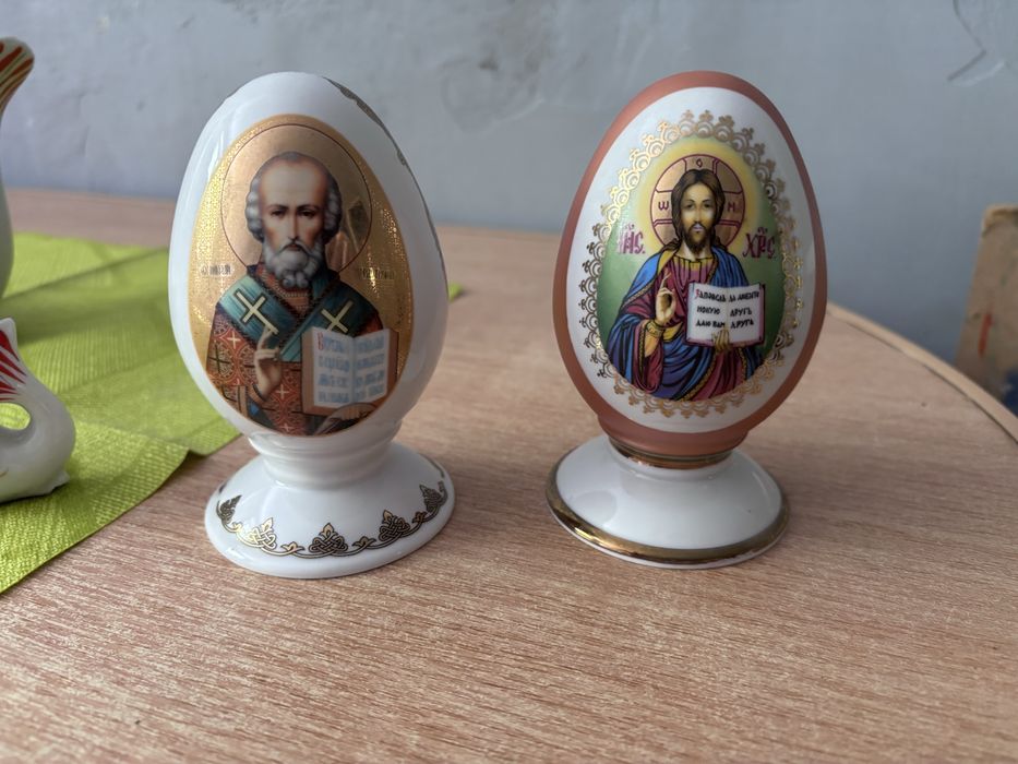 Яйце порцелянове декоративне Ісус Христос, Св. Николай є торг