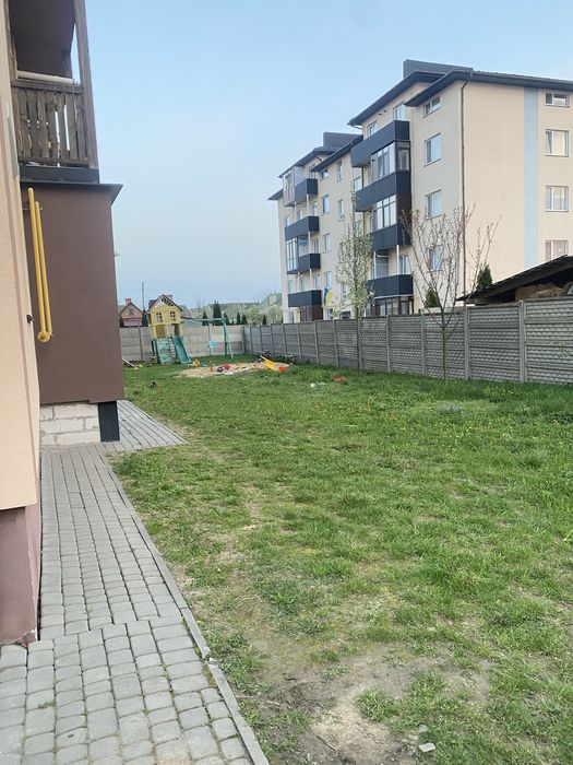Продам квартиру в новобудові с.Підгайці.