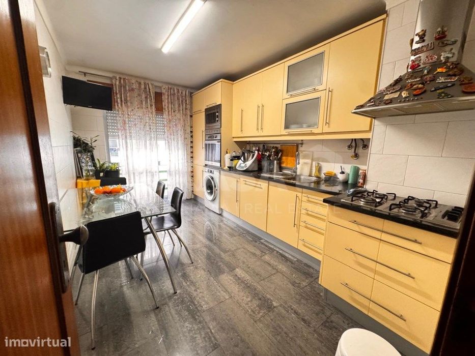 Apartamento T3, Luisa Todi, Setúbal
