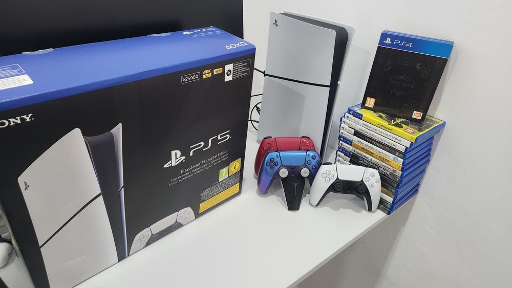 Playstation 5 na Garantia + 13 jogos + 3 Comandos