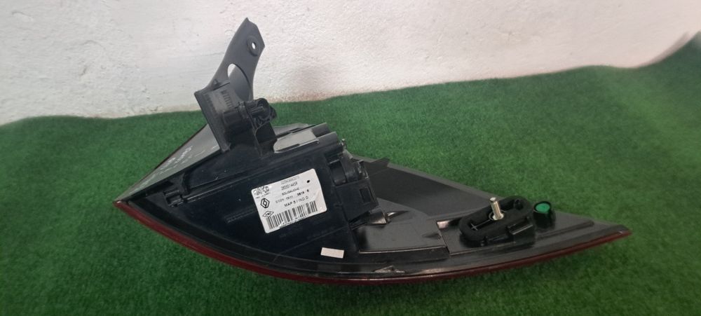 Lampa tył Renault Clio lV