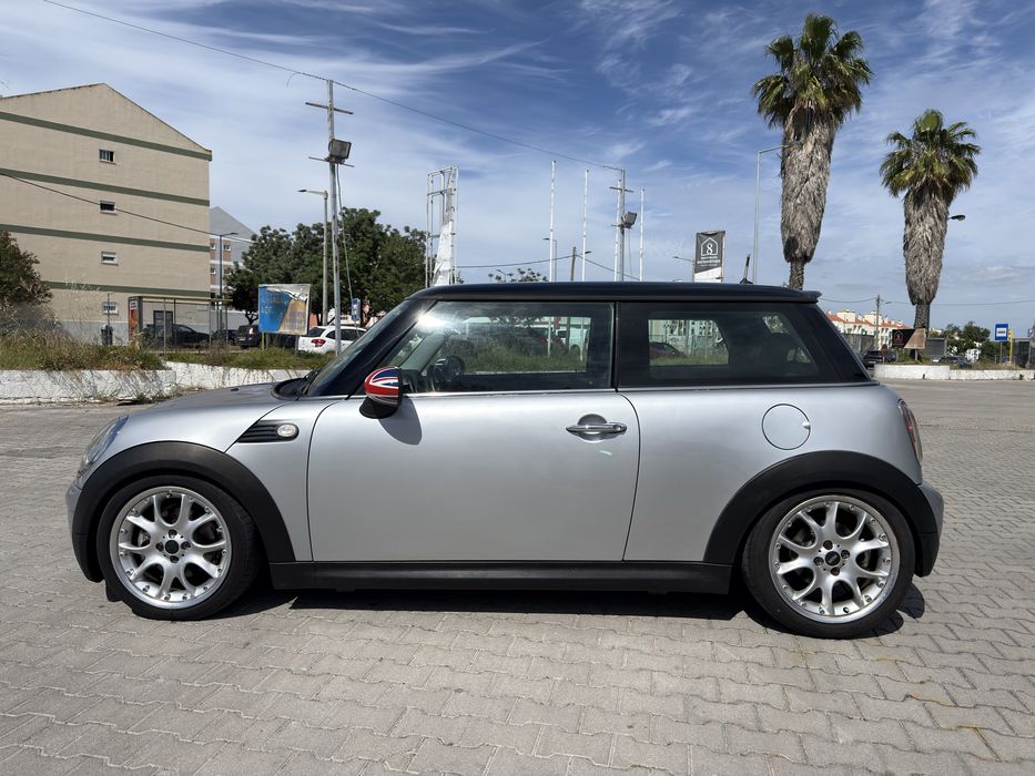 Mini Cooper D Ano 2008 1.6D 110cv 234,000km Som Harman Kardon varios extras aceito retoma/troca