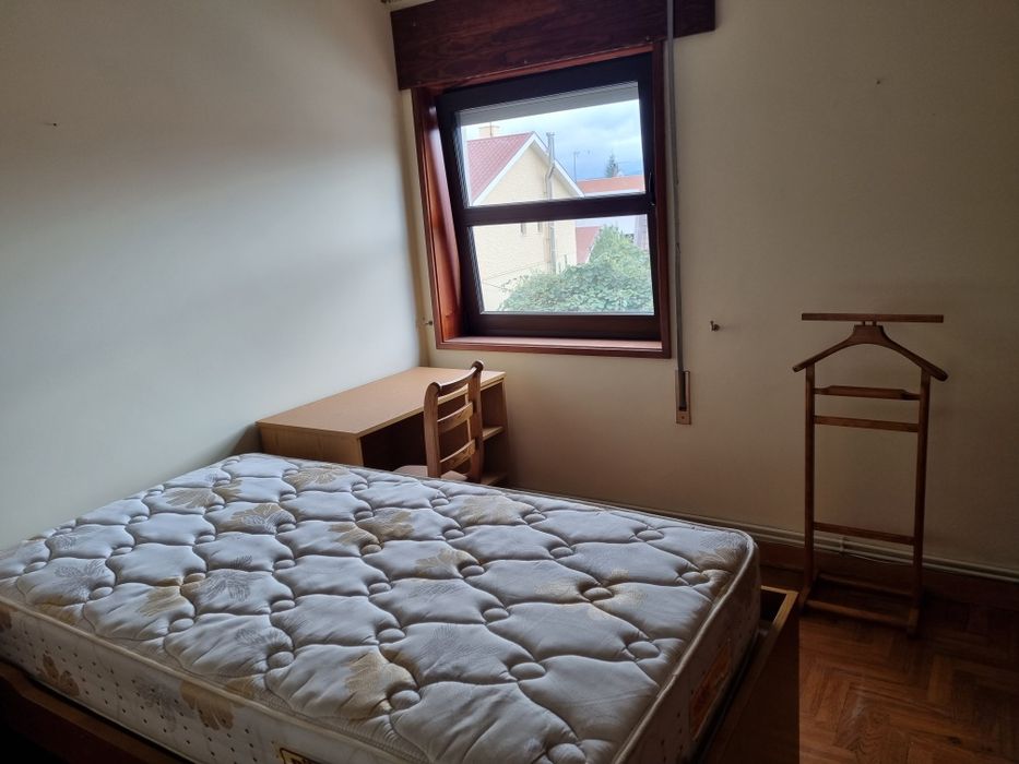 Alugo quartos a estudantes em Vila Real