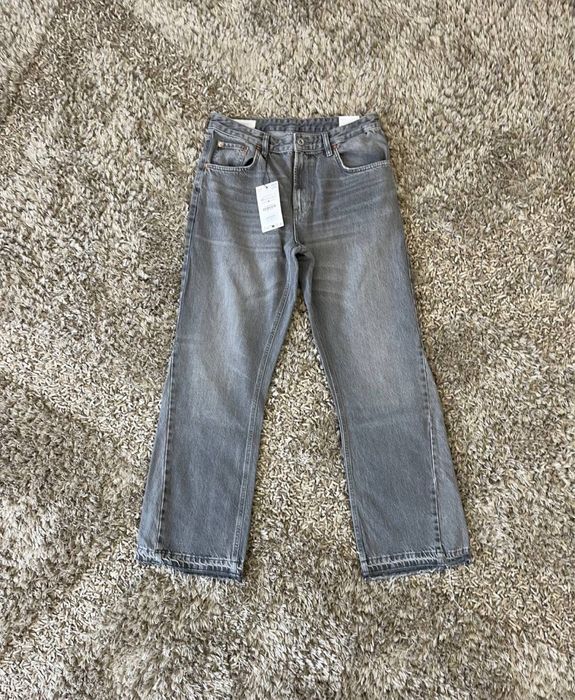 Zara flared jeans . Зара кльош фларед джинс.
