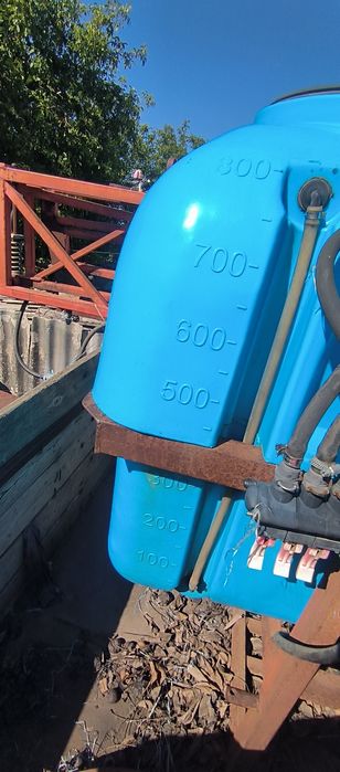 Продам опрыскиватель