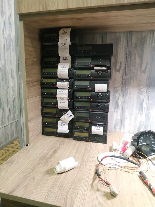 Тахограф цифровий 1381 12-24в ADR