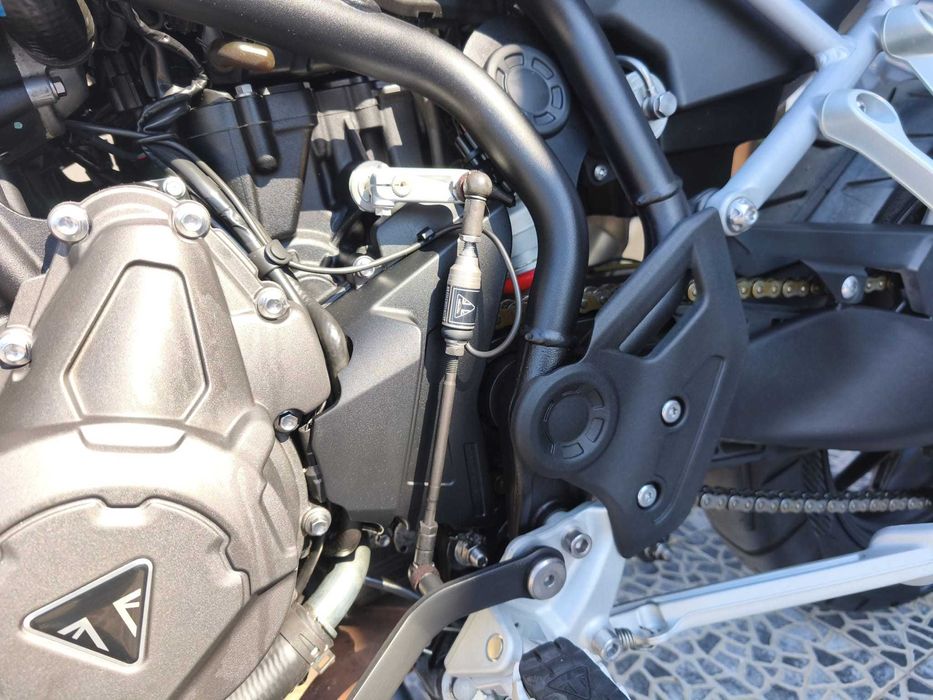 Triumph Tiger900