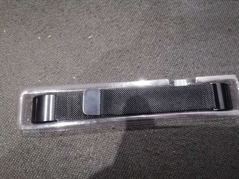 Bransoletka hankesi fitbit charge2