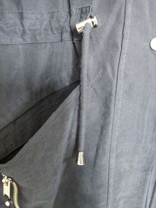 Granatowa parka house