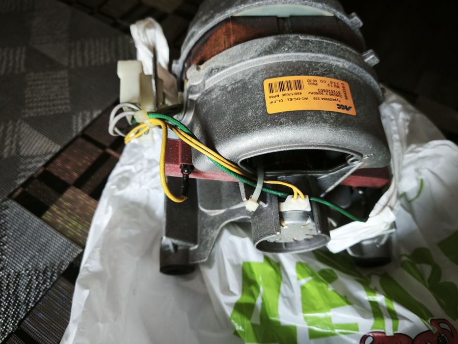 Двигун для пральної машини