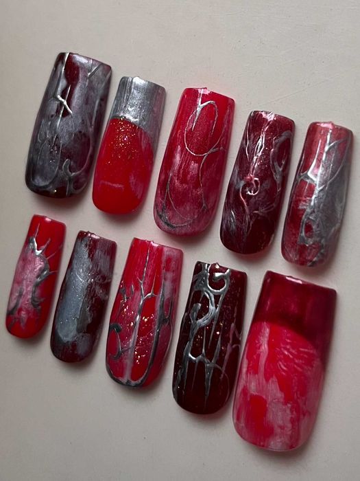 Alternative red goth press on nails