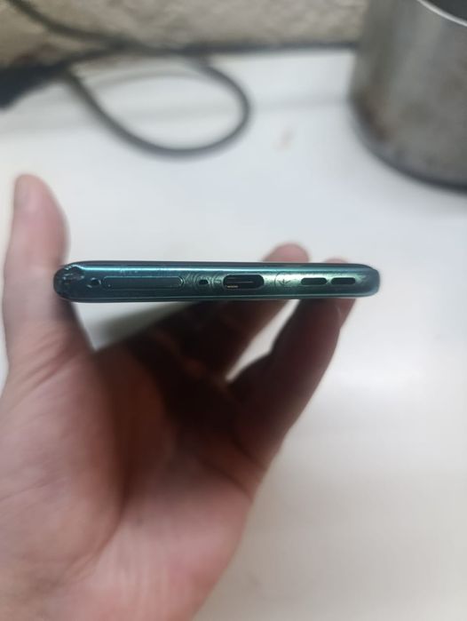 Продам motorola edge 60 fusion 8/256 NFC