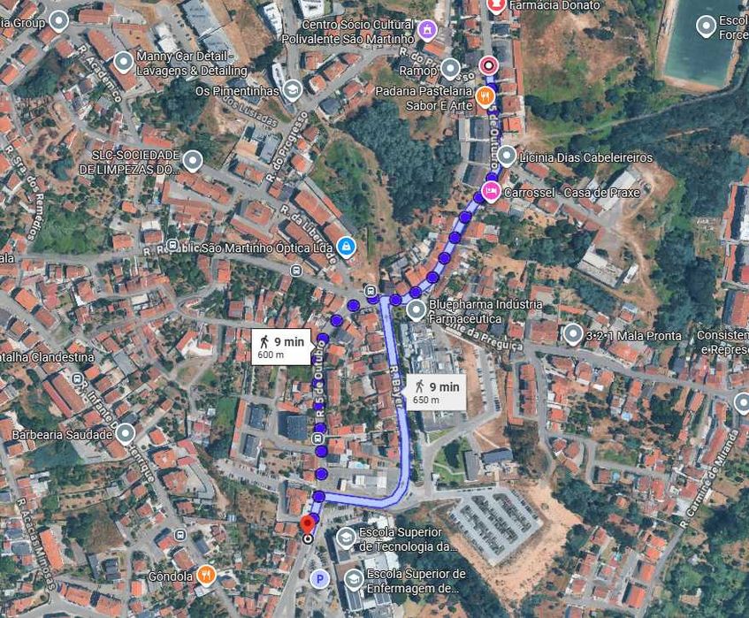 Arrendo quarto na Rua dos Covões, rua principal, a 9 min a pé da ESTeSC / ESEnfC, com transportes à porta e recibo de renda.