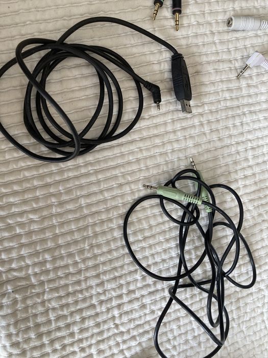 Cabo Jack Headset with Microphone, 2.5 mm / 3.5 mm Extension Cable64740942147969124