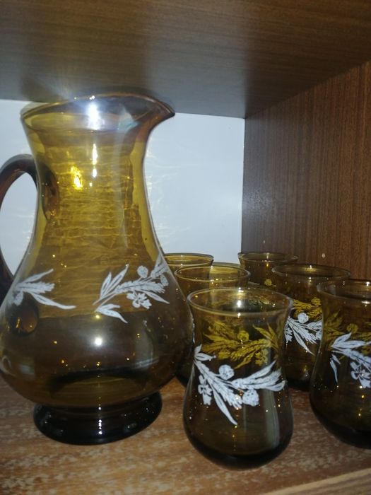Dzbanek i 6 szklanek ciemne szkło