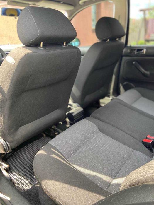 Volkswagen Golf IV 1.4