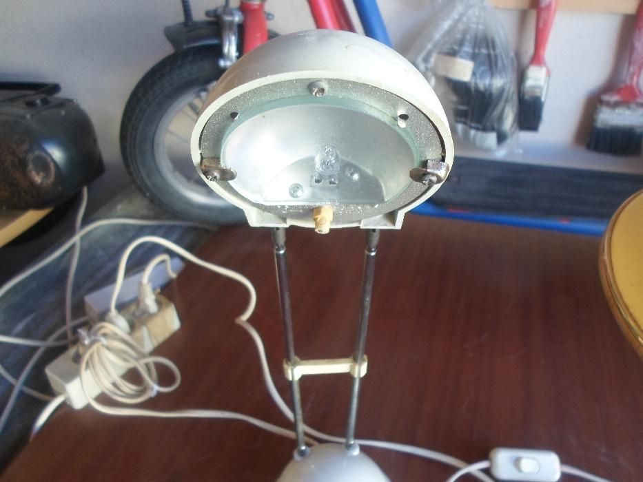 candeeiro de secretaria