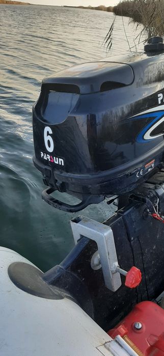 Продам Лодочный мотор