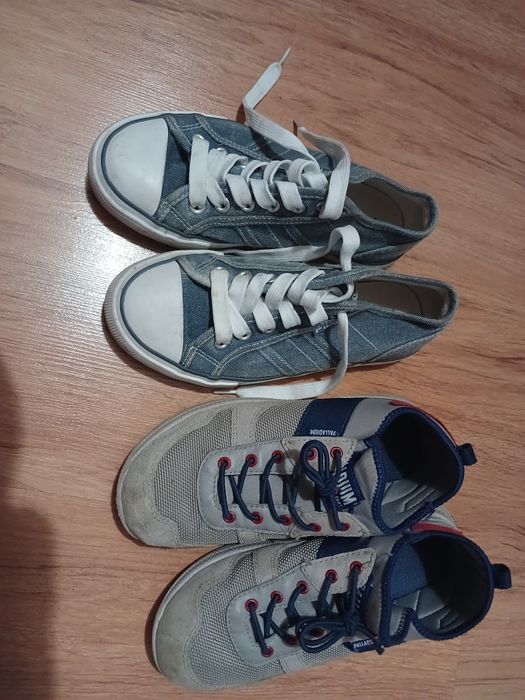 Дві пари фірмового взуття 33р,стелька 21,5-22см