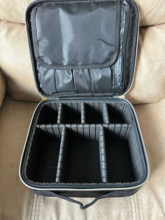 Б'юті кейс L'OREAL із дзеркалом, косметичка