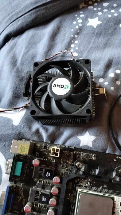 Комплект на amd am2+