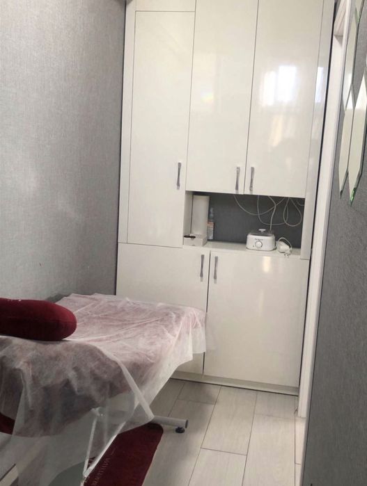 Оренда фасадного приміщення по вул.Зелена у Сихівському р-н.