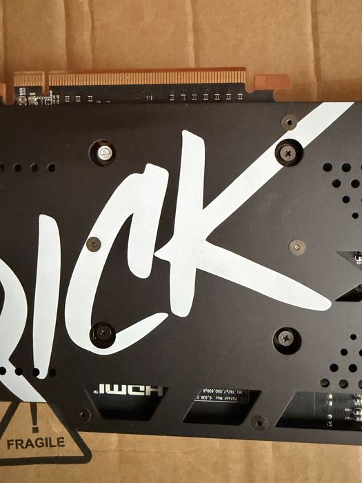 XFX RX 6800 16GB Speedster